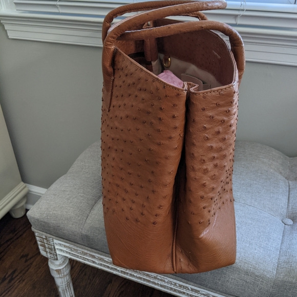 Barfield Collection Tan Ostrich Leather Tote - Picture 9 of 10